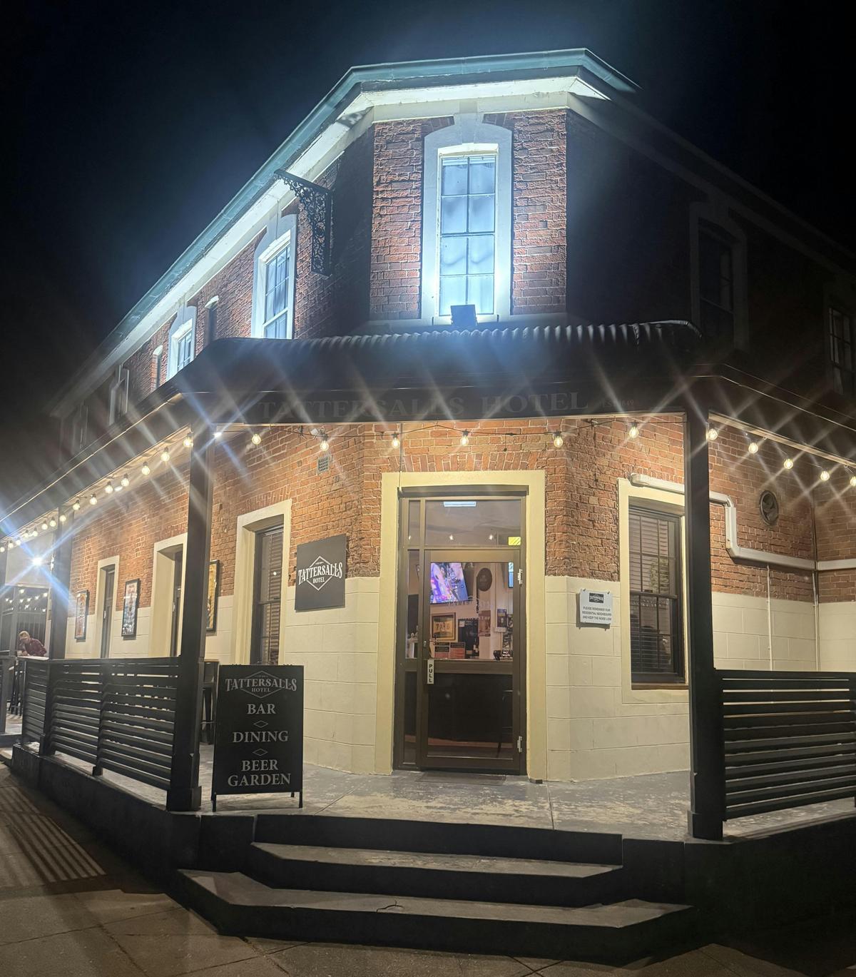 Tattersalls Hotel Bathurst