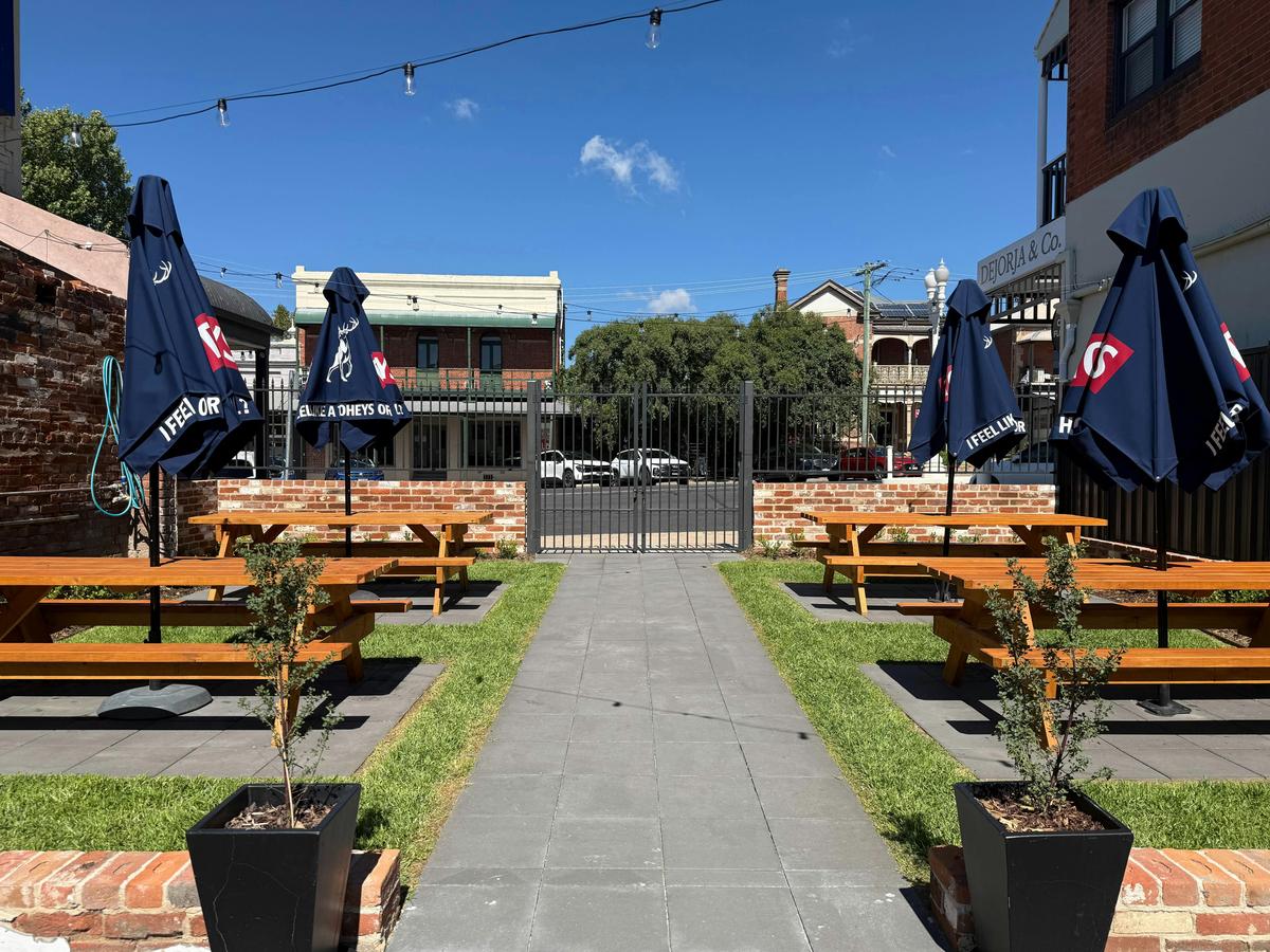 Tattersalls Hotel Bathurst