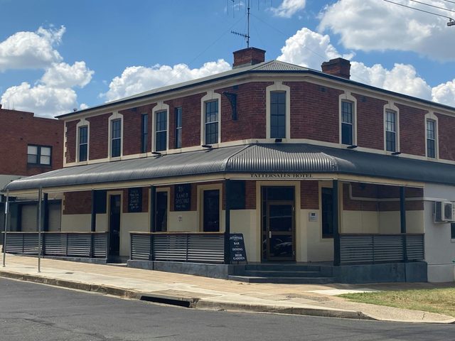 Tattersalls Hotel Bathurst