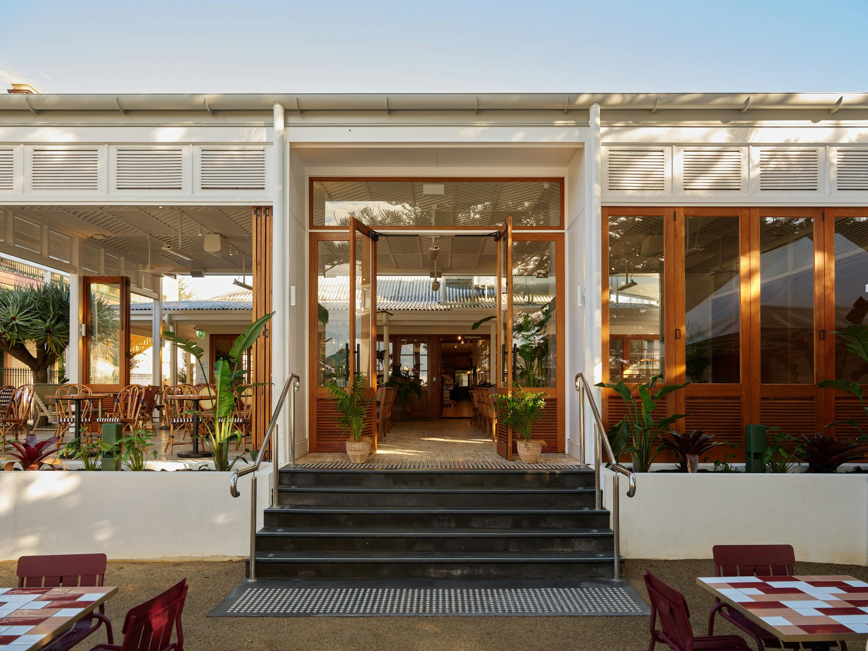 Shaws Bay Hotel