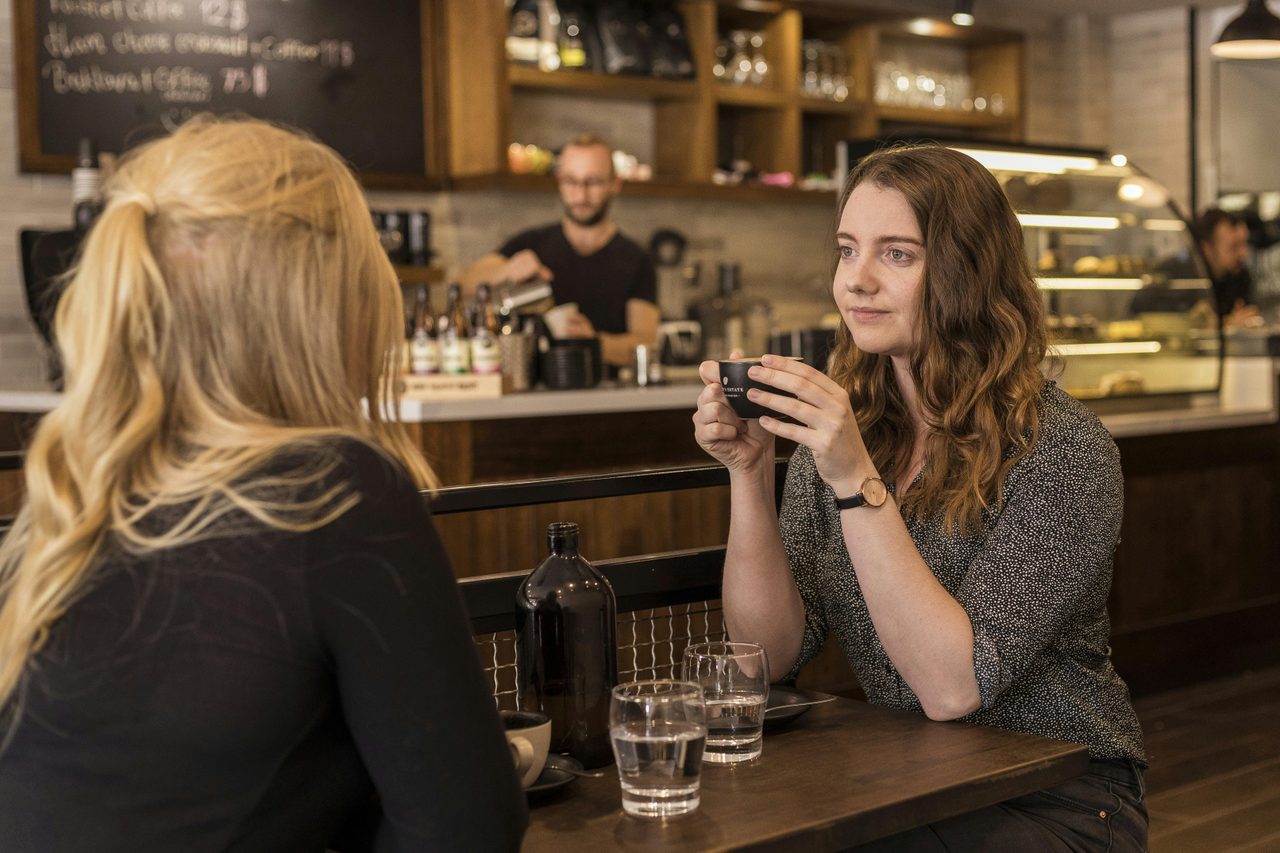 Coffee meetup in Queanbeyan cafe