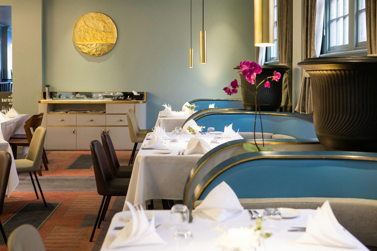 Tattersalls Hotel