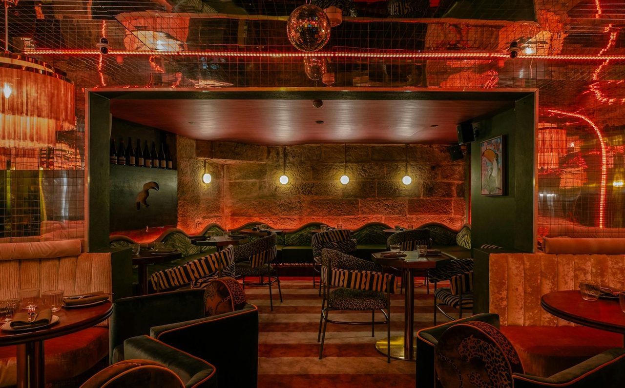 Stone Lounge