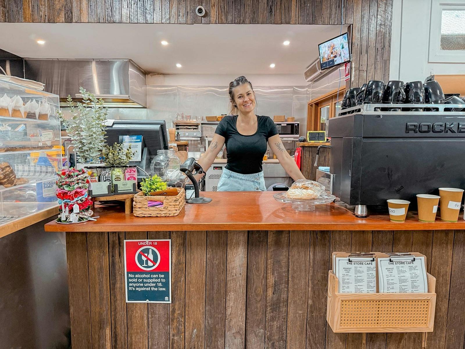 Vacy General Store - Welcome