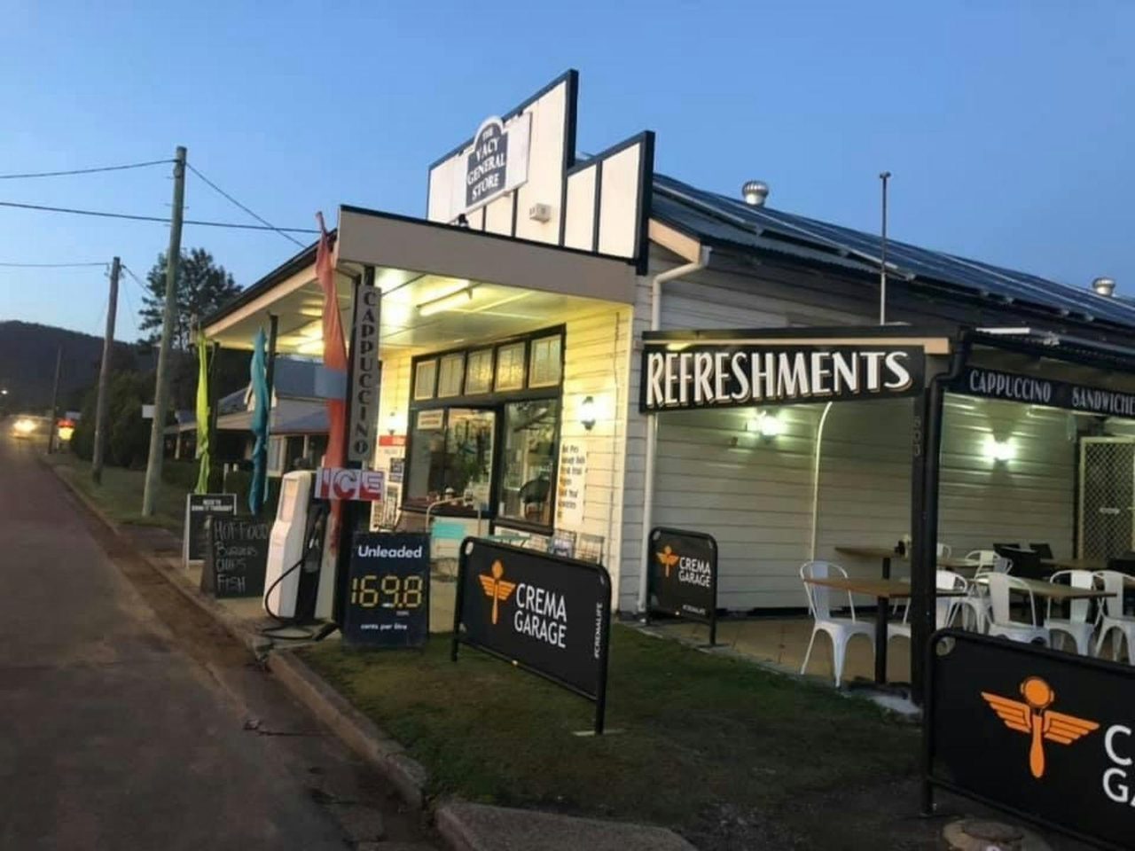 Vacy General Store