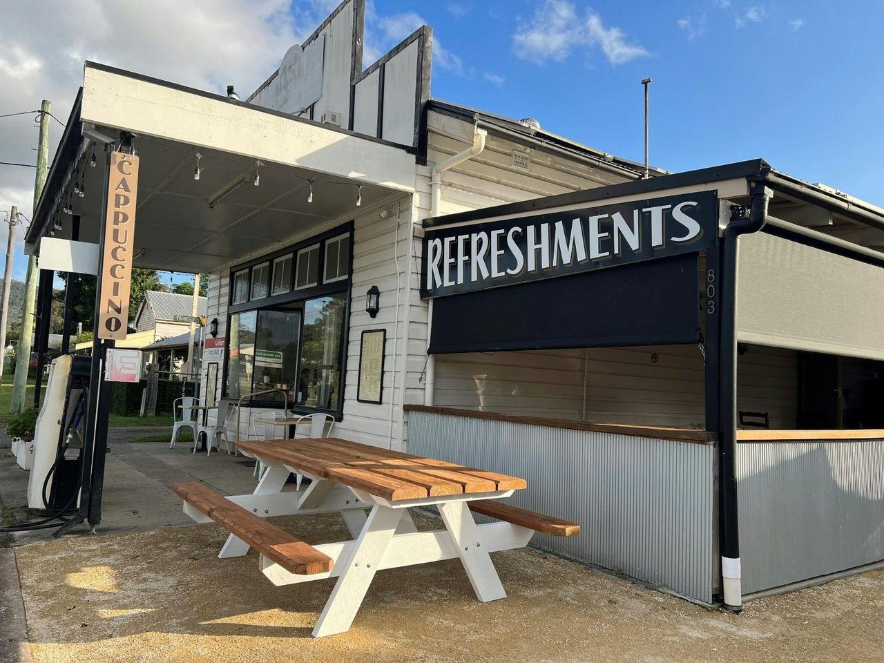 Vacy General Store