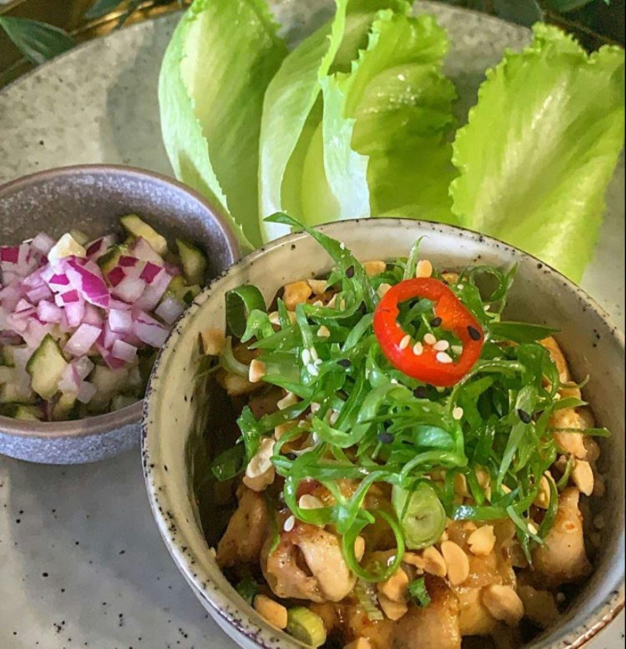 Lettuce cups