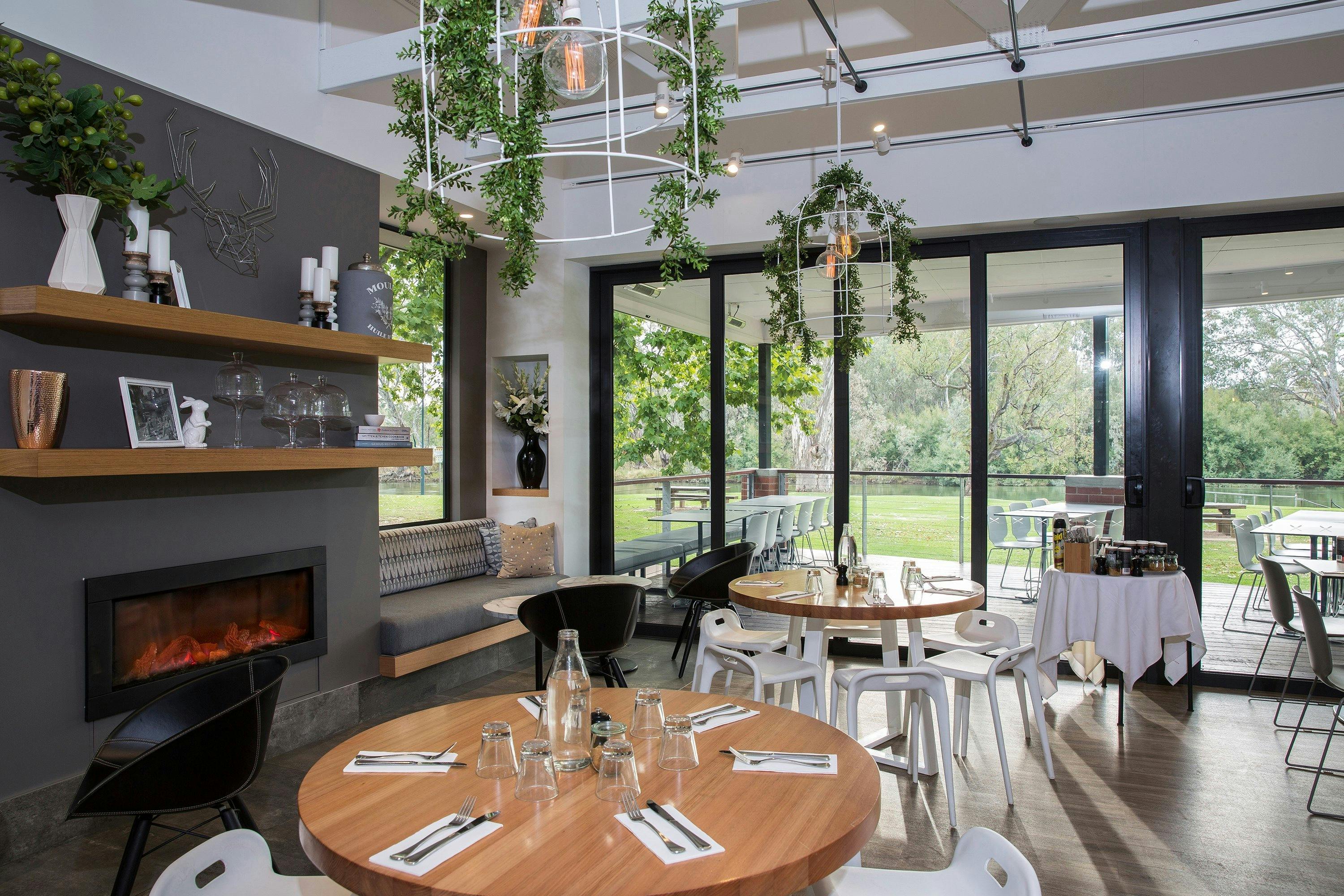 The River Deck outlook onto the Murray River