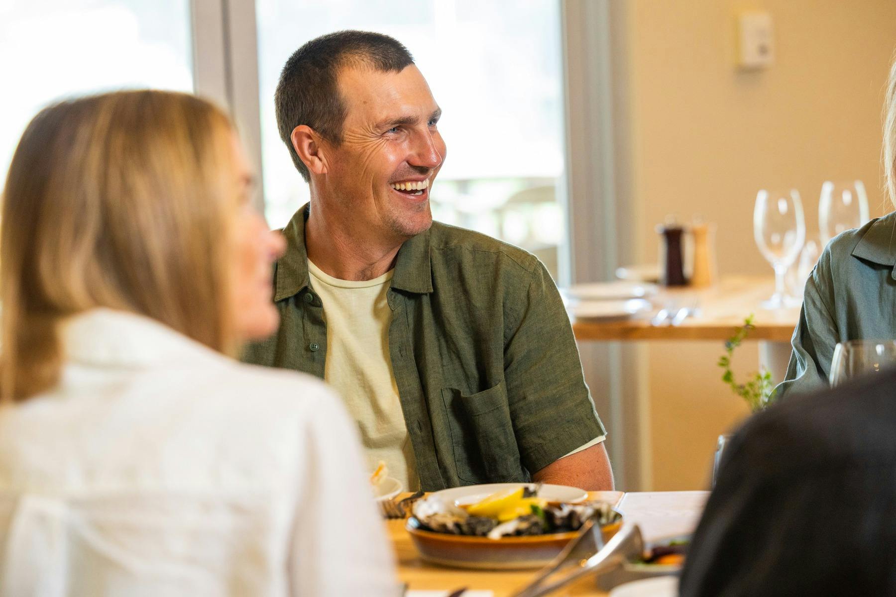 Tides Kitchen and Bar