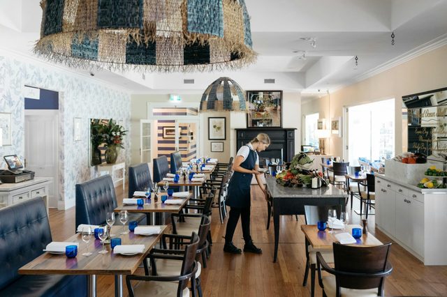 Bells at Killcare Wild Flower Bar and Dining