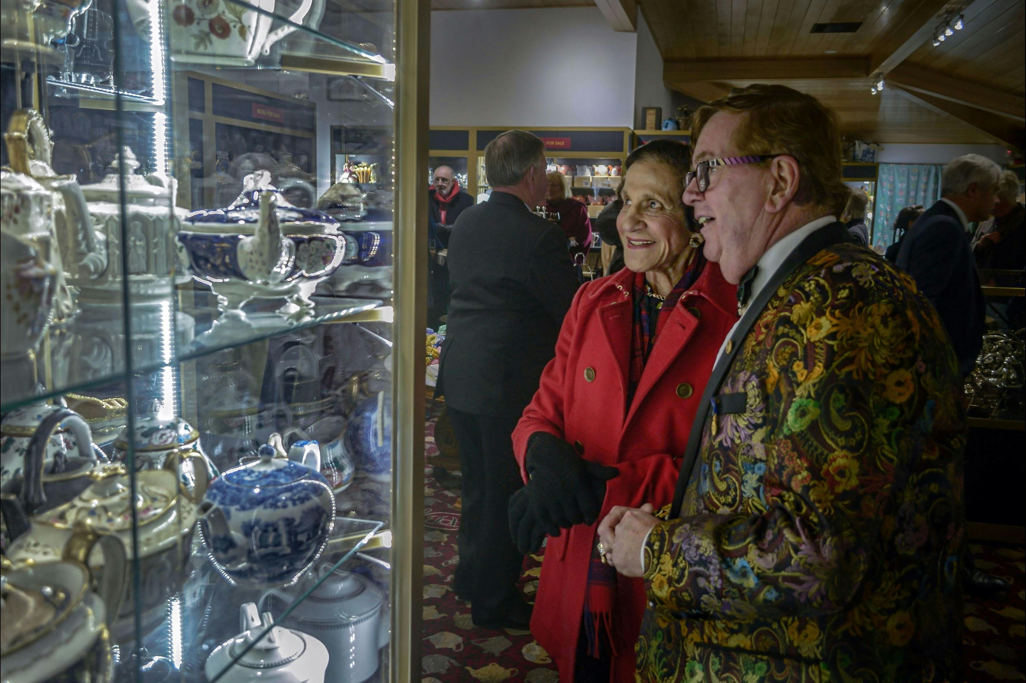 Bygone Beautys Treasured Teapot