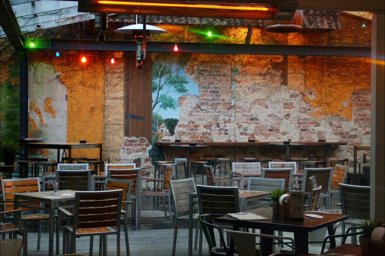 Garden Bar