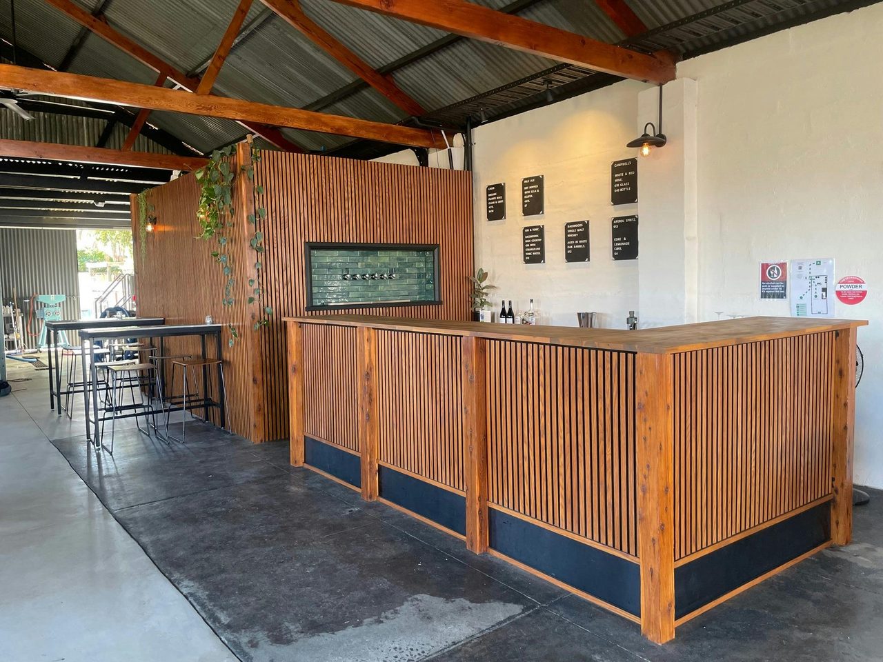 Bar and taps