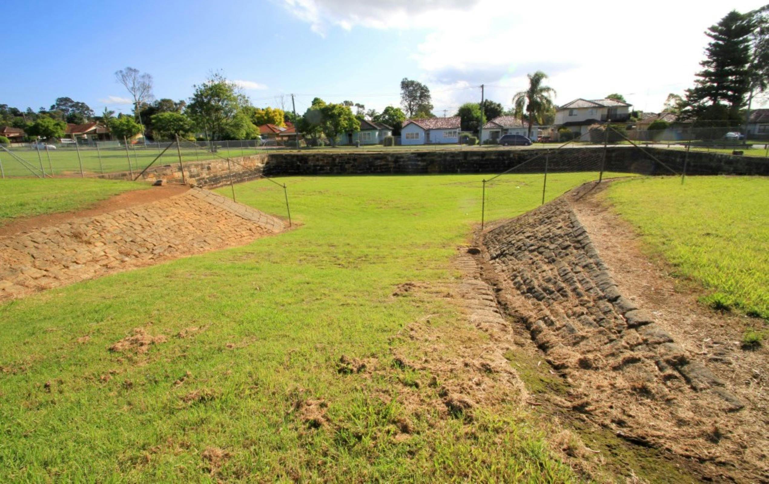 Campbelltown Cattle Tank