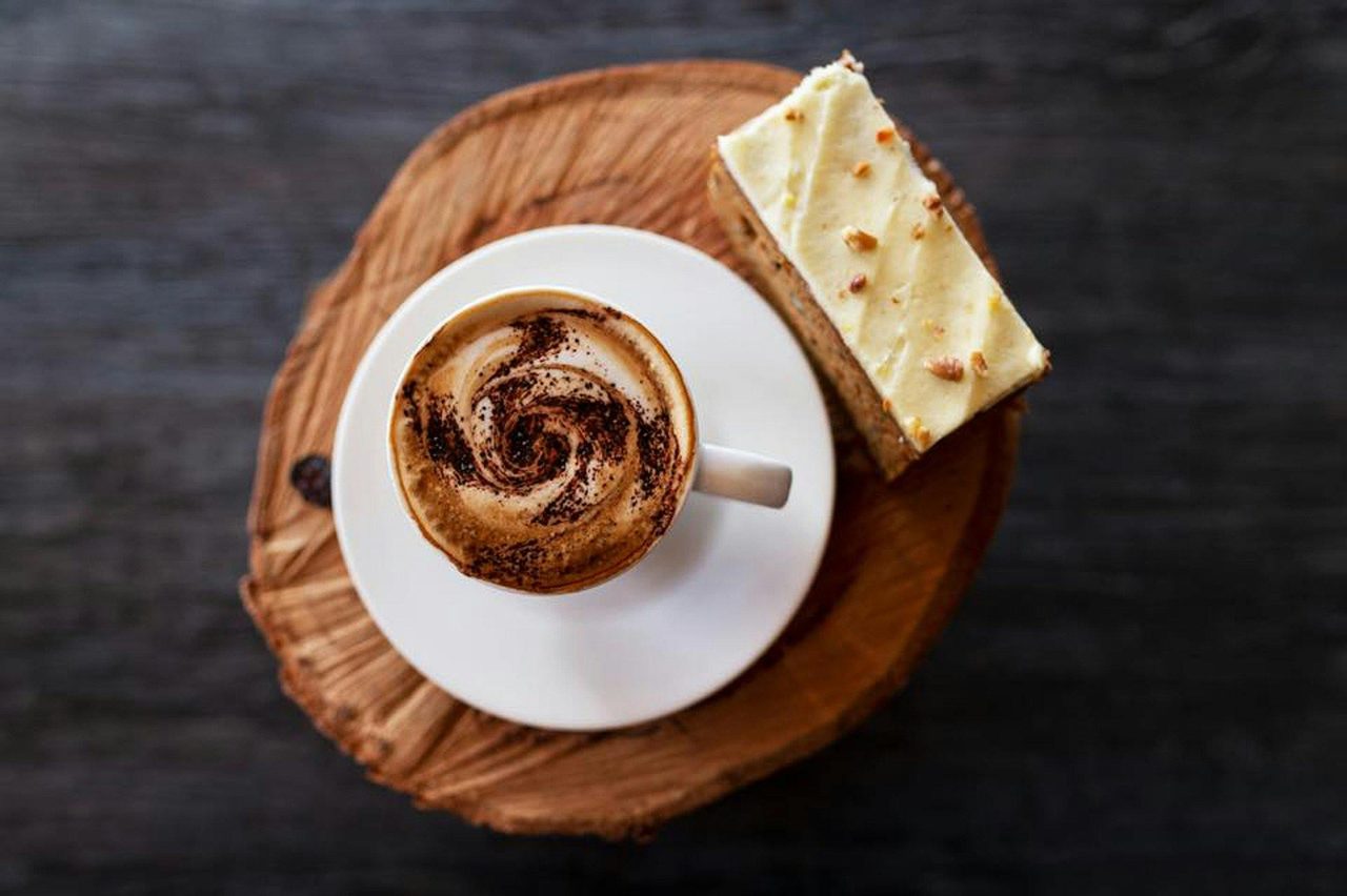 Coffe and slice at Trappers Bakery