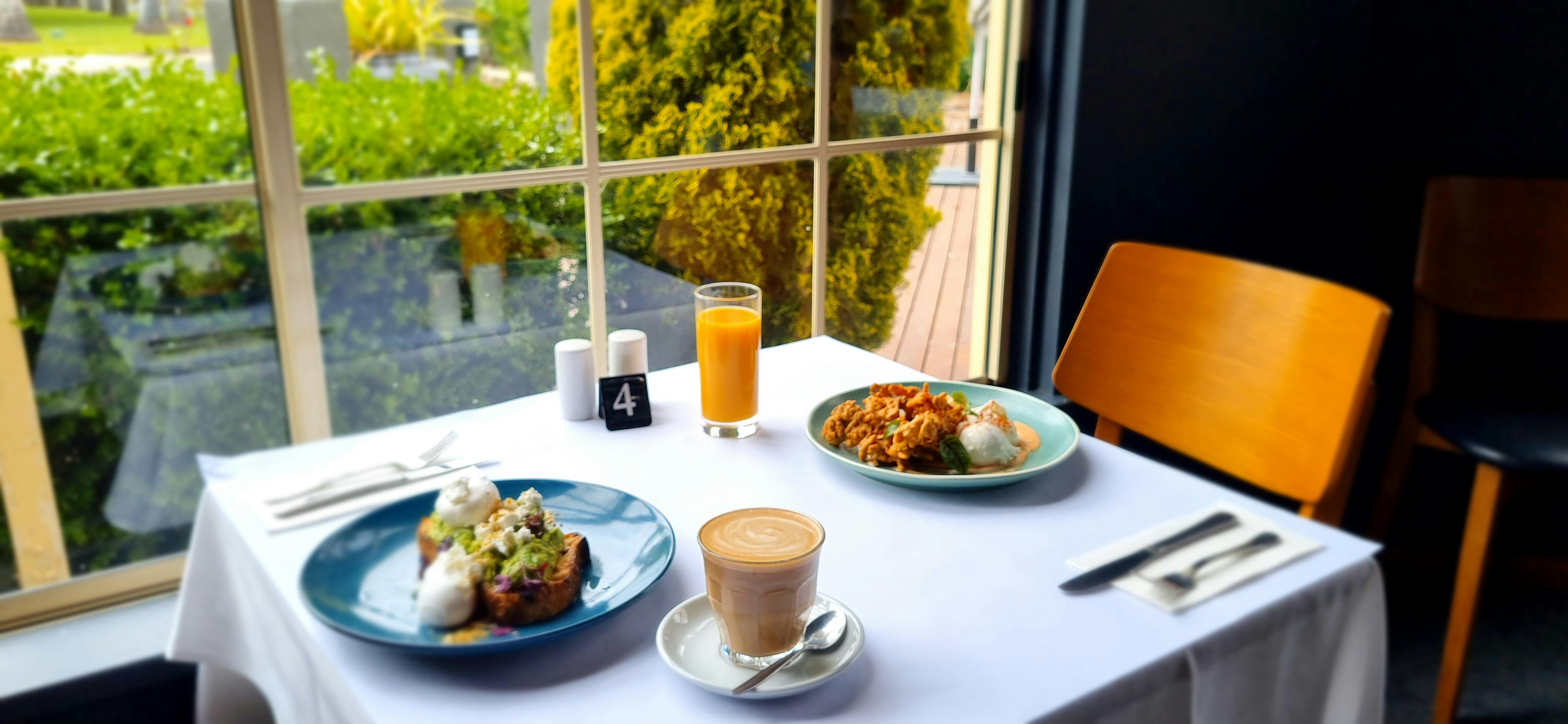 Parklands Resort_Vine Restaurant_Breakfast