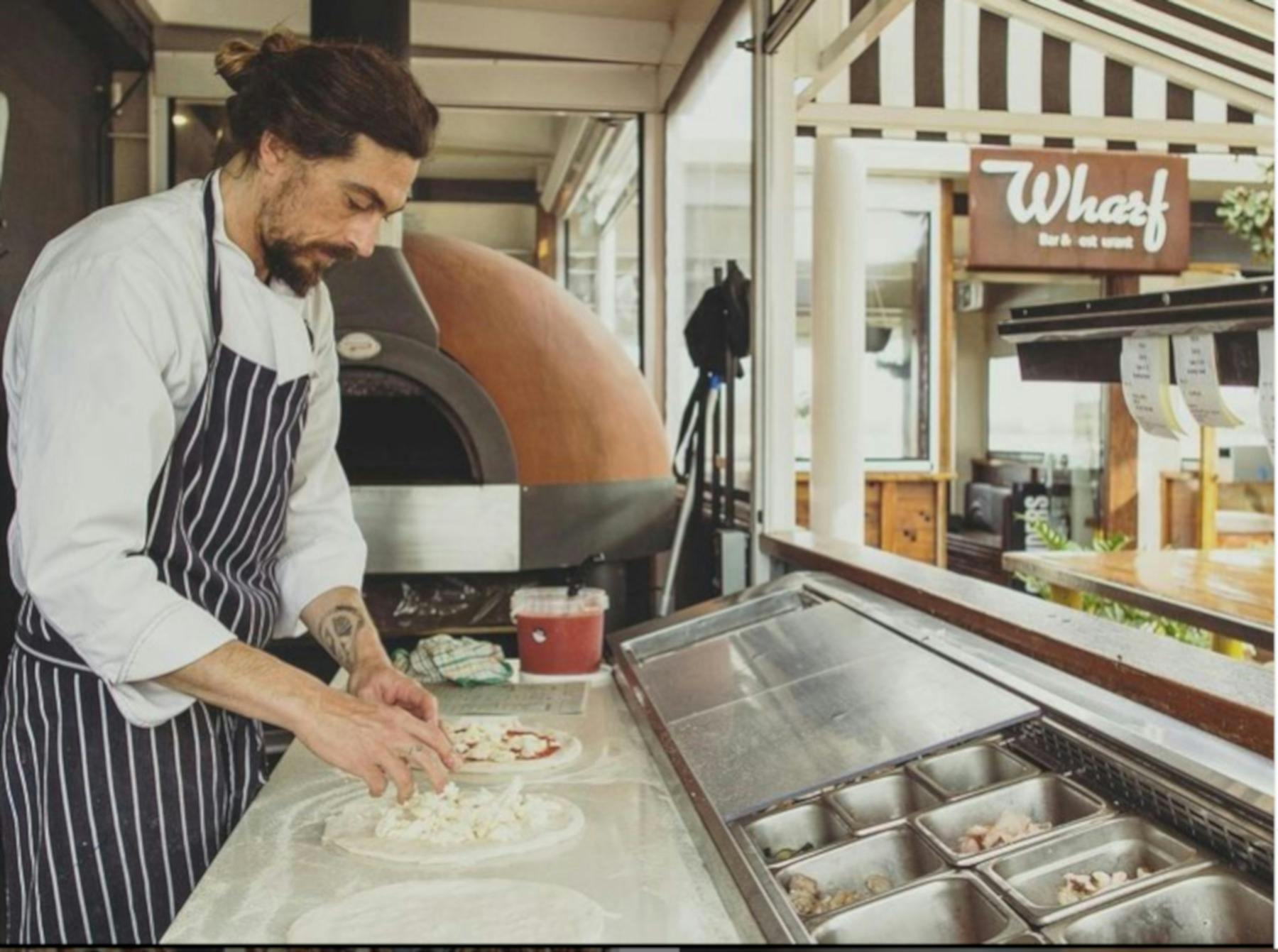 pizza at the wharf bar and restaurant