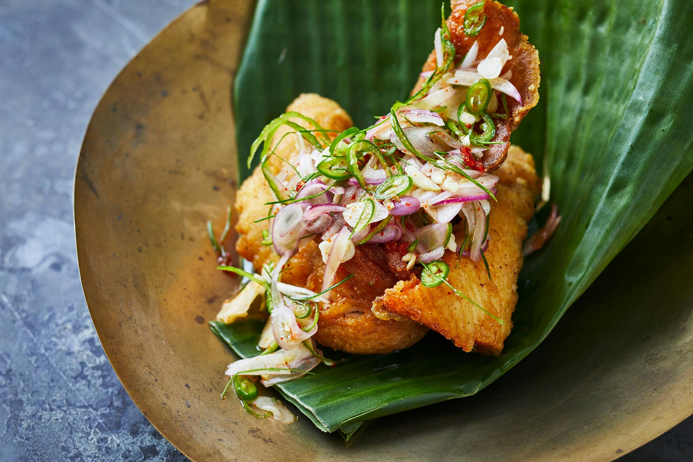 viand. Elevated Thai dining. Signature eight-course pescatarian degustation menu. Crispy market fish