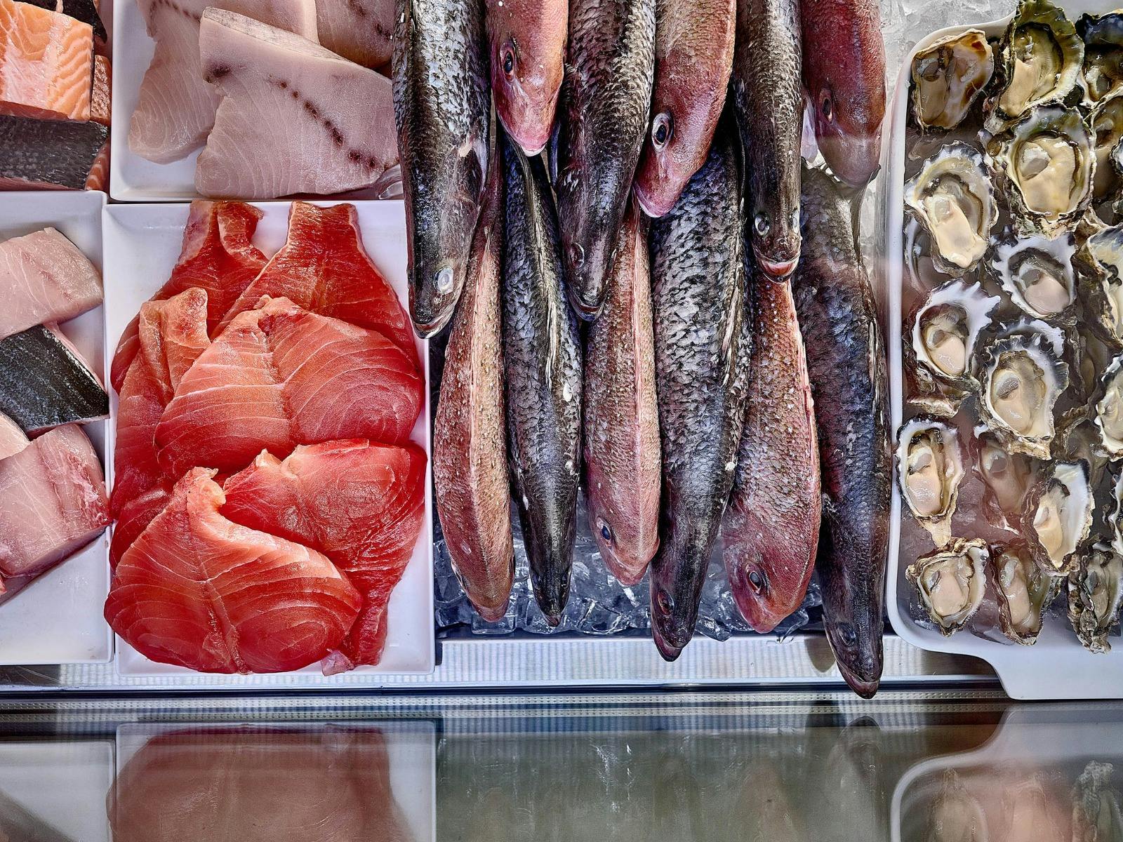 Bay Brasserie Fresh Seafood Cabinet
