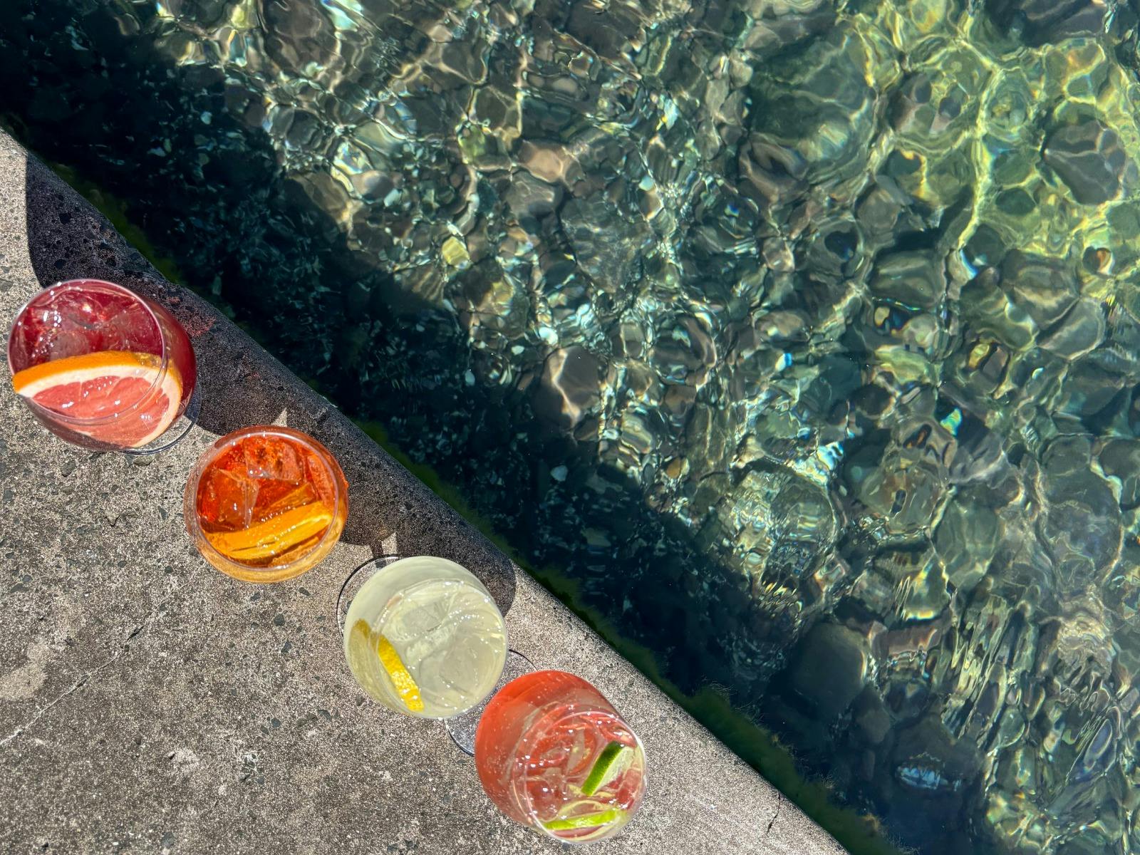 Spritzs  Yves Social