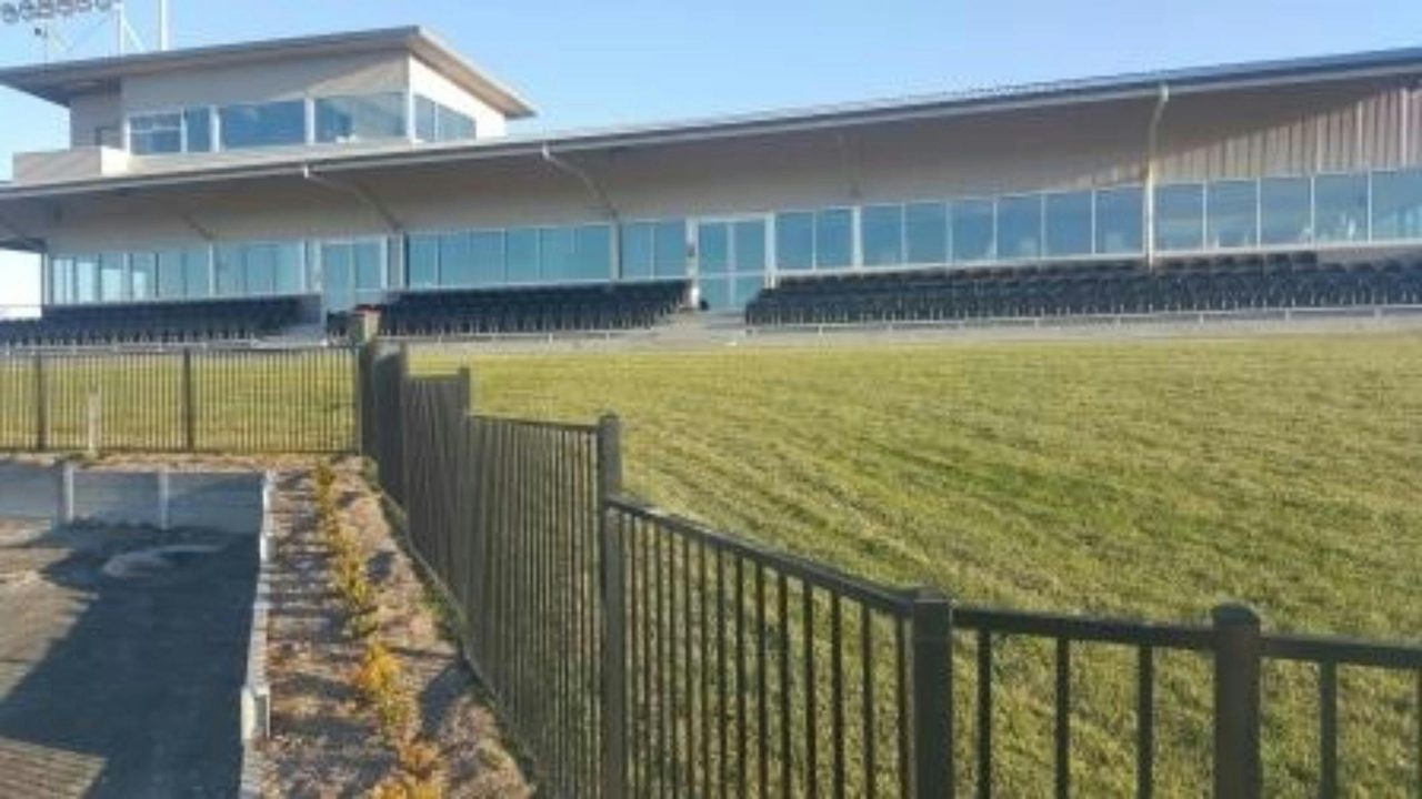 Bathurst Harness Racing Clubhouse