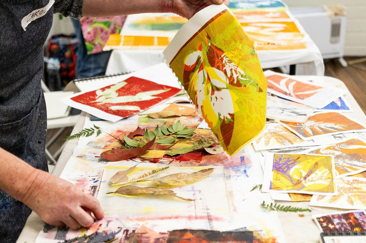 Arts Muster arts and crafts workshops in Huskisson NSW