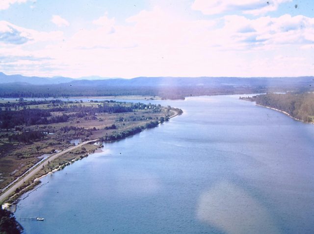 Barayal Bila (River Song)