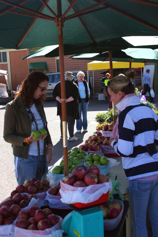 Bathurst Lions Farmers' Market