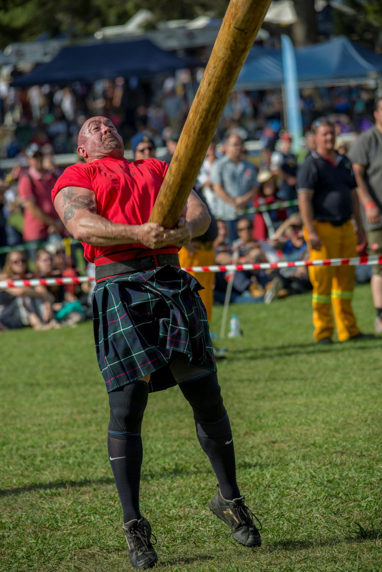 Tossing the Caber