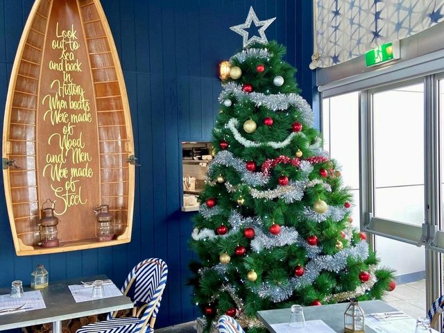 Christmas Day Lunch at Steamers