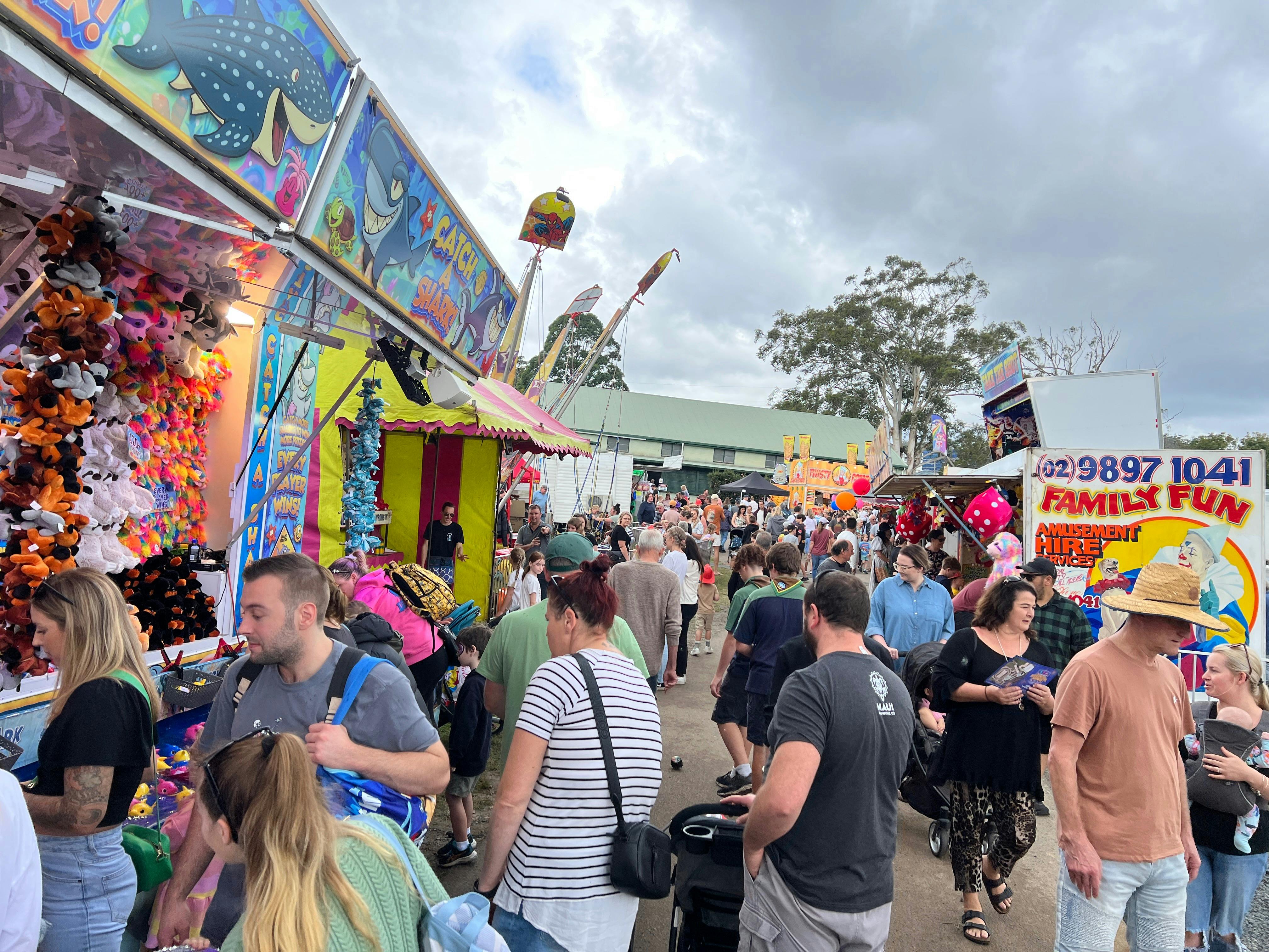 Showbags and amusement rides