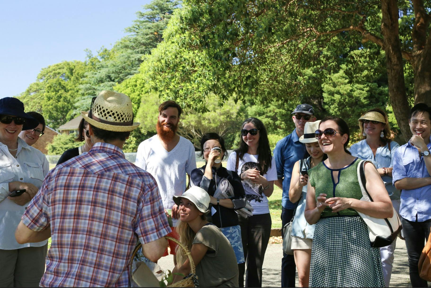 Foraging workshop in the park