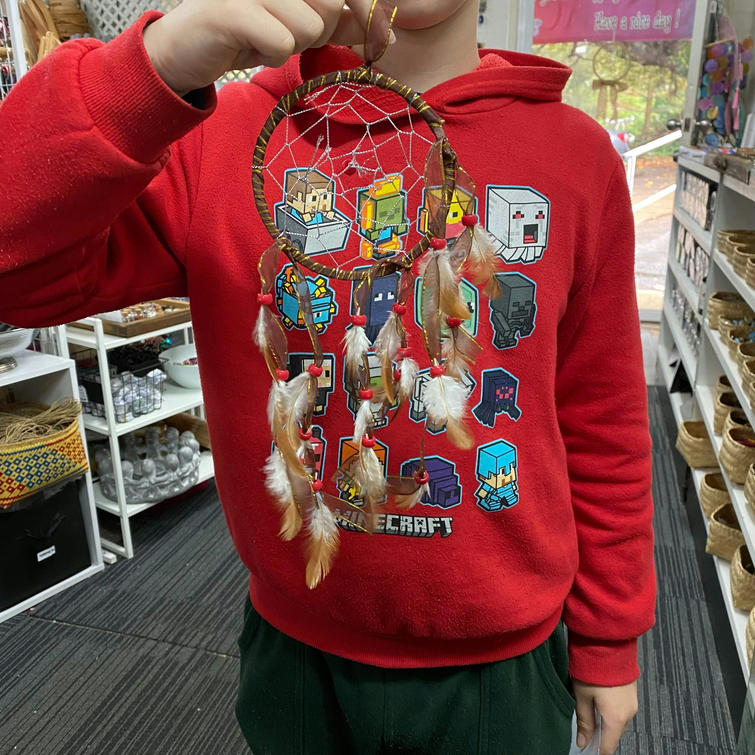 Another happy customer who chose a natural colour theme for their dream catcher project