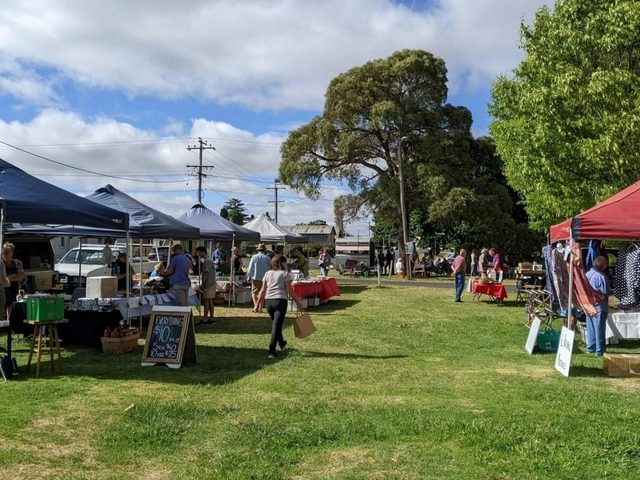 Glen Innes Cottage Markets