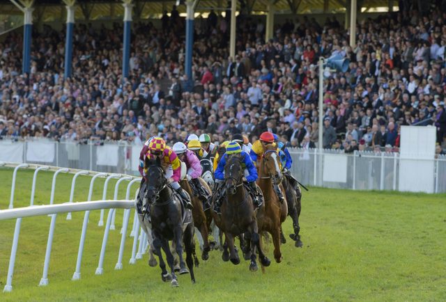 Grafton XXXX July Racing Carnival