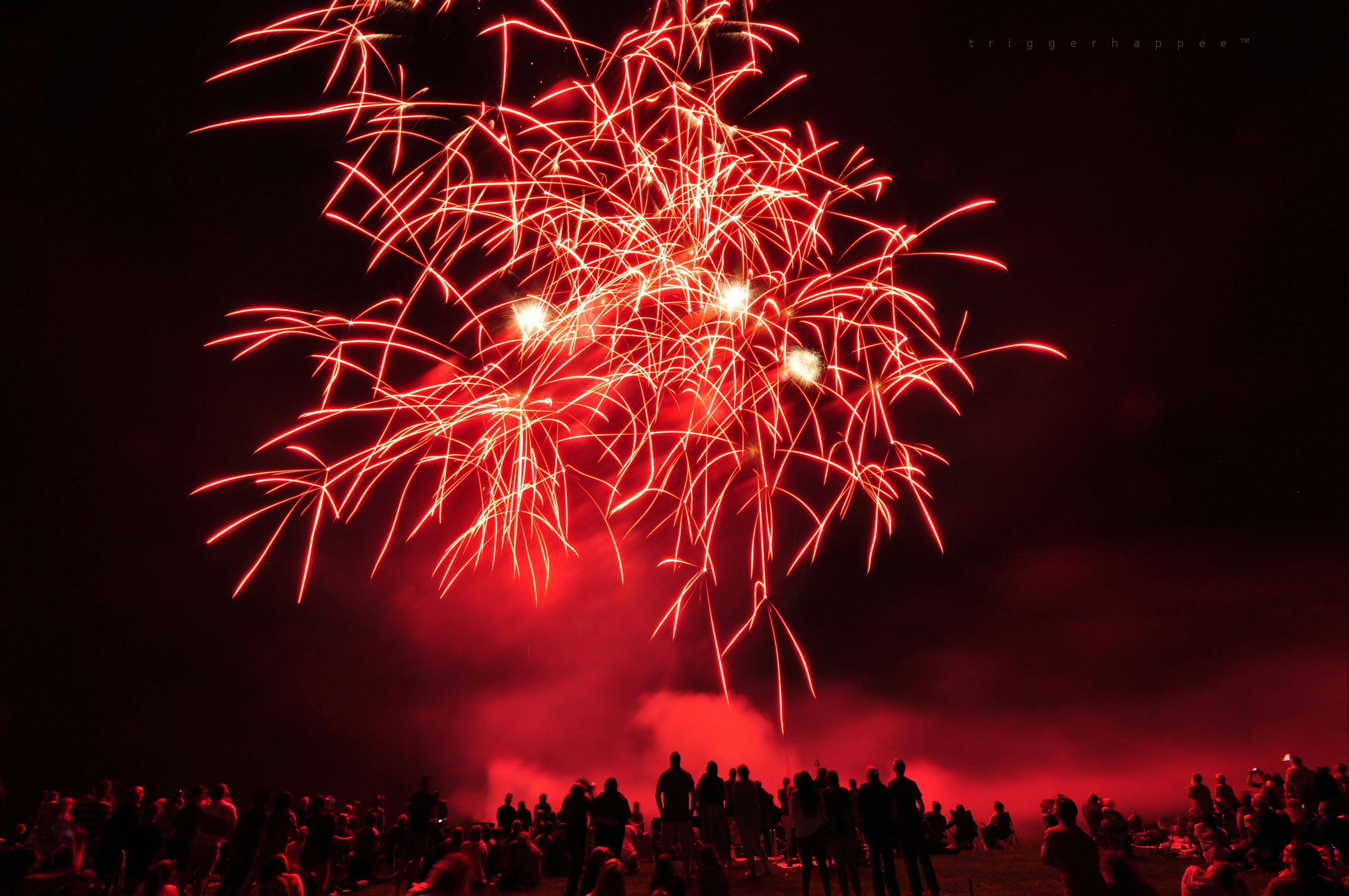 Fireworks conclude the balloon glow