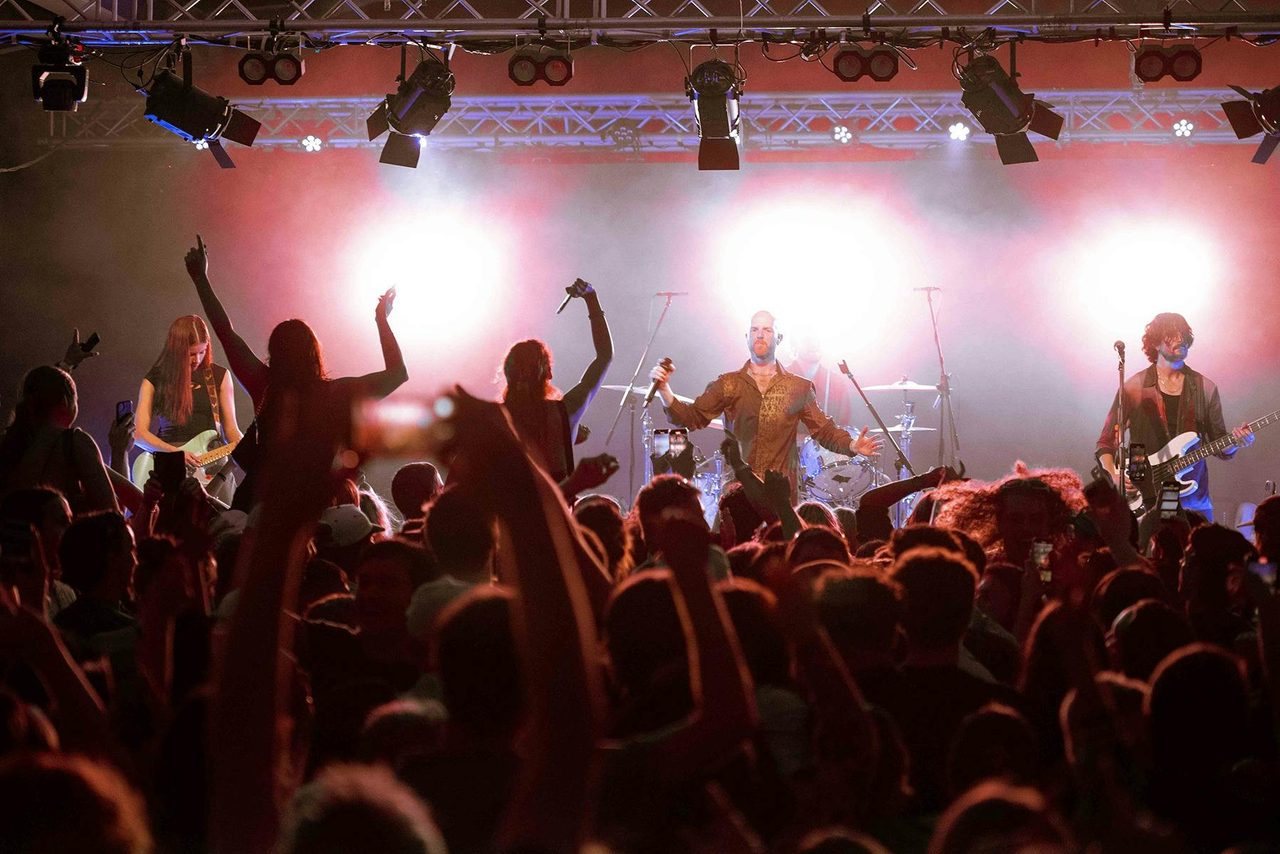 Jungle Giants at Gossy Weekender
