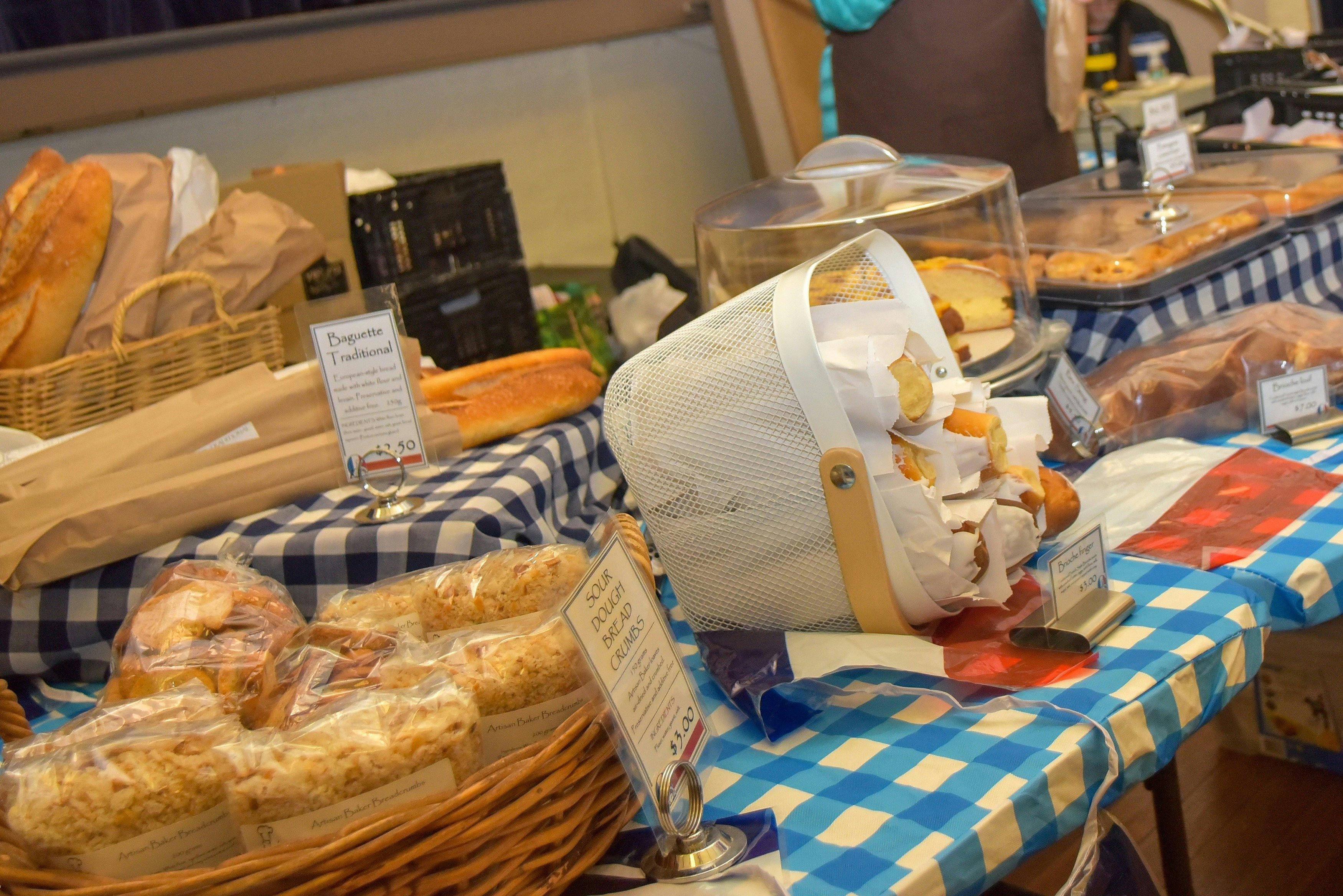 Junee Rotary Markets Artisan Breads