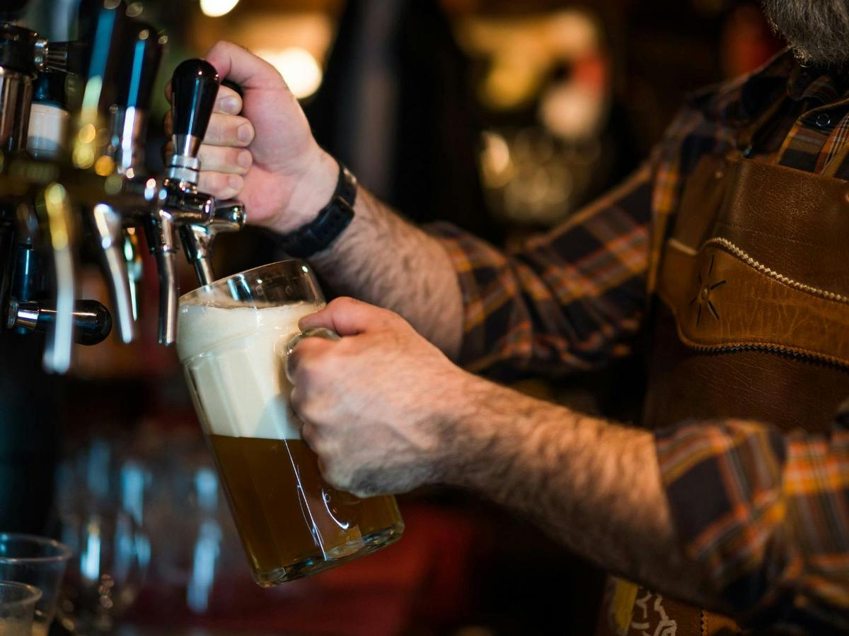 Live Music Sunday Session at Seven Mile Brewery