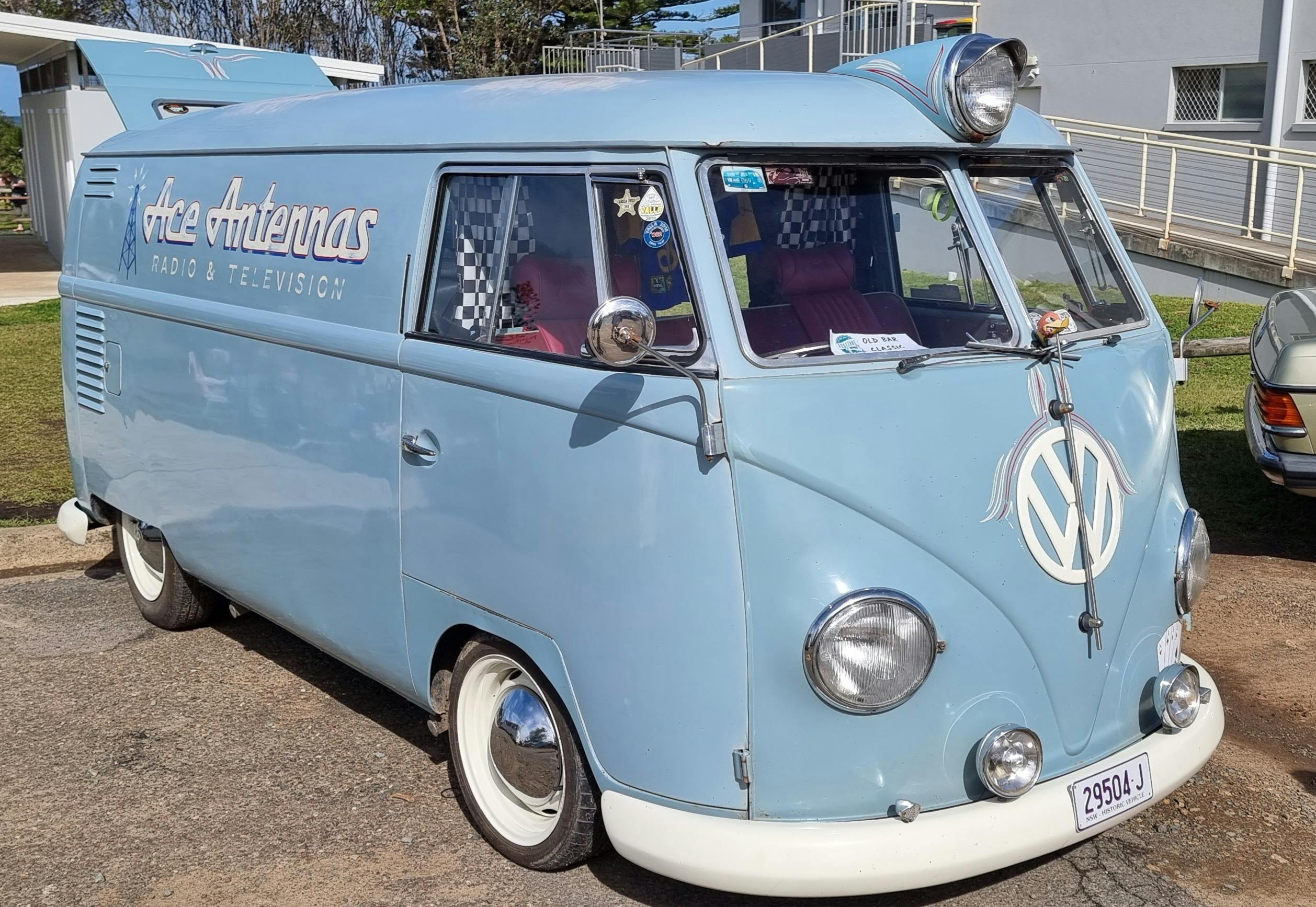 Ace Antenna Kombi at Old Bar Beach Festival