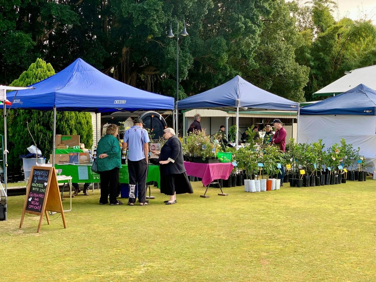 Lismore City Bowlo Markets