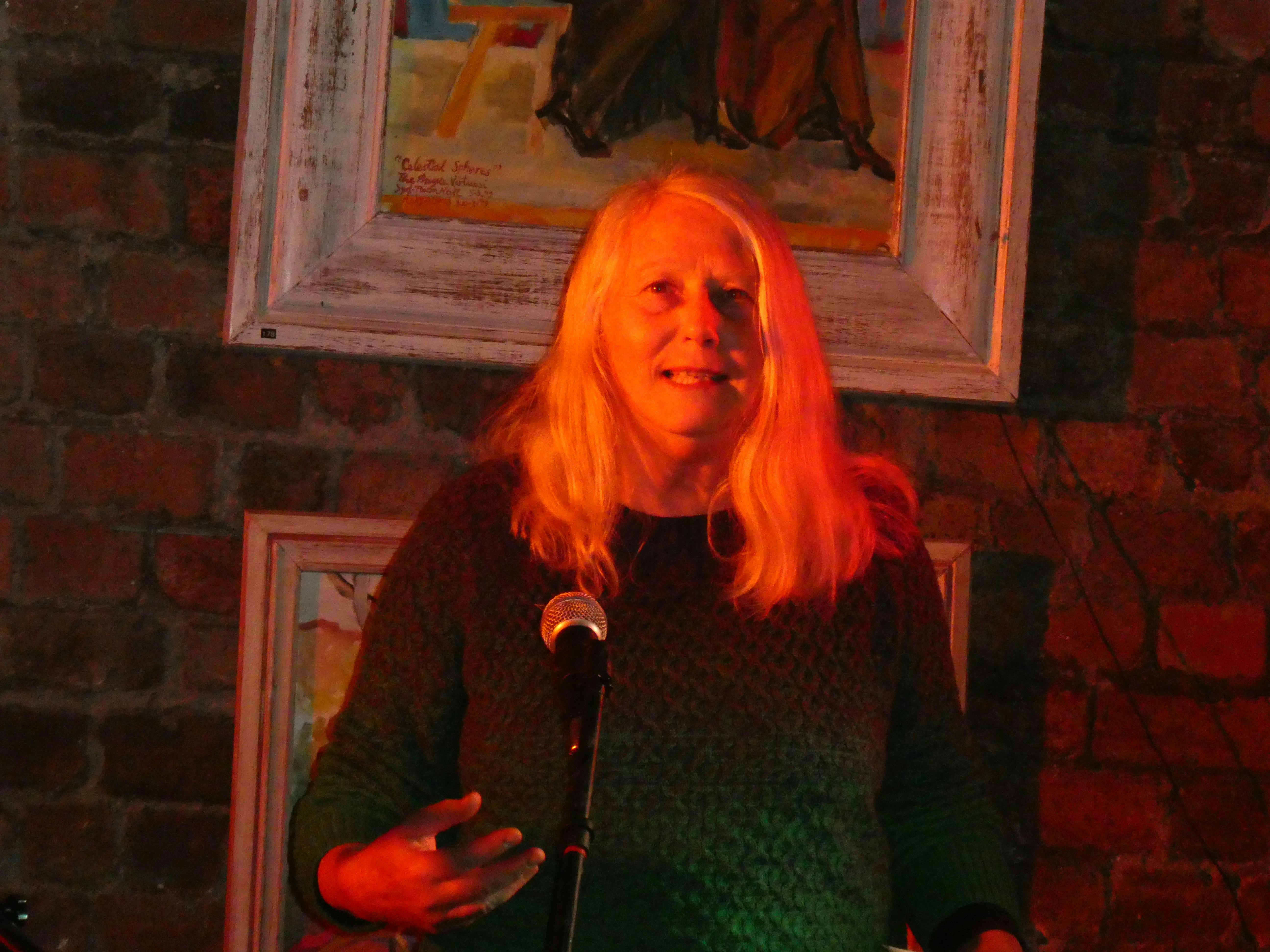 Lithgow artist and performer, Prue Mogg