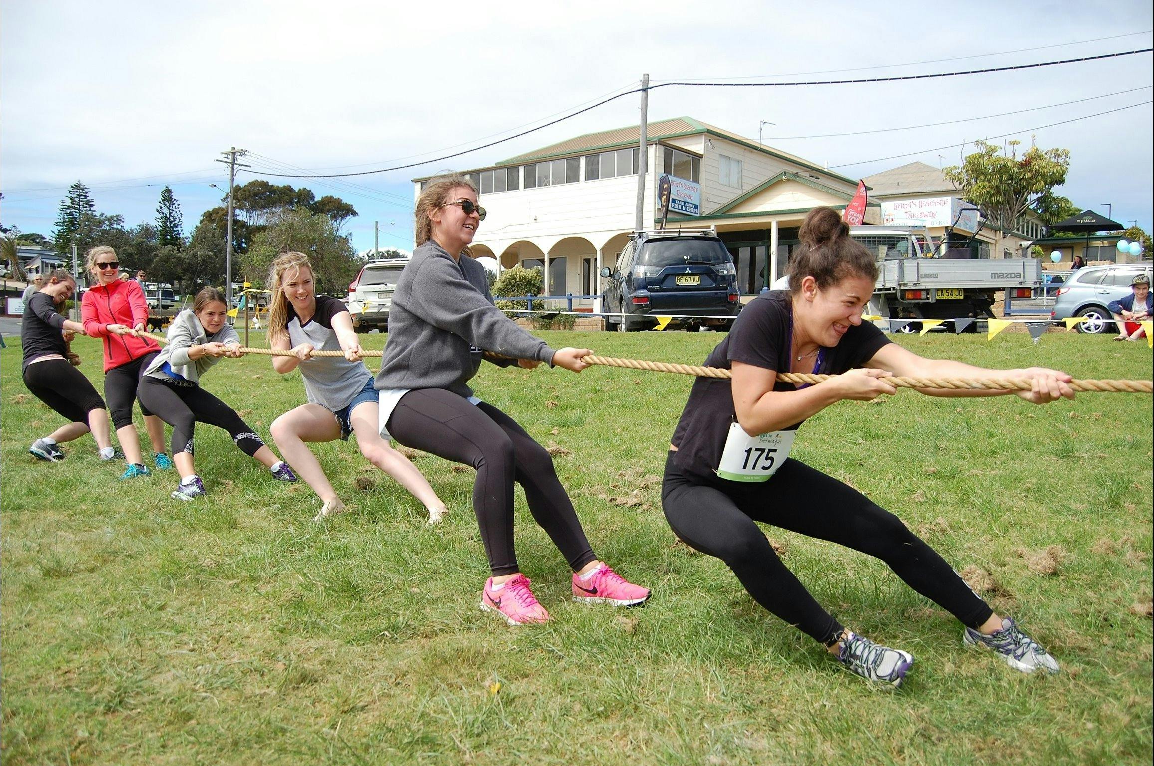 ReBoot tug-o-war women