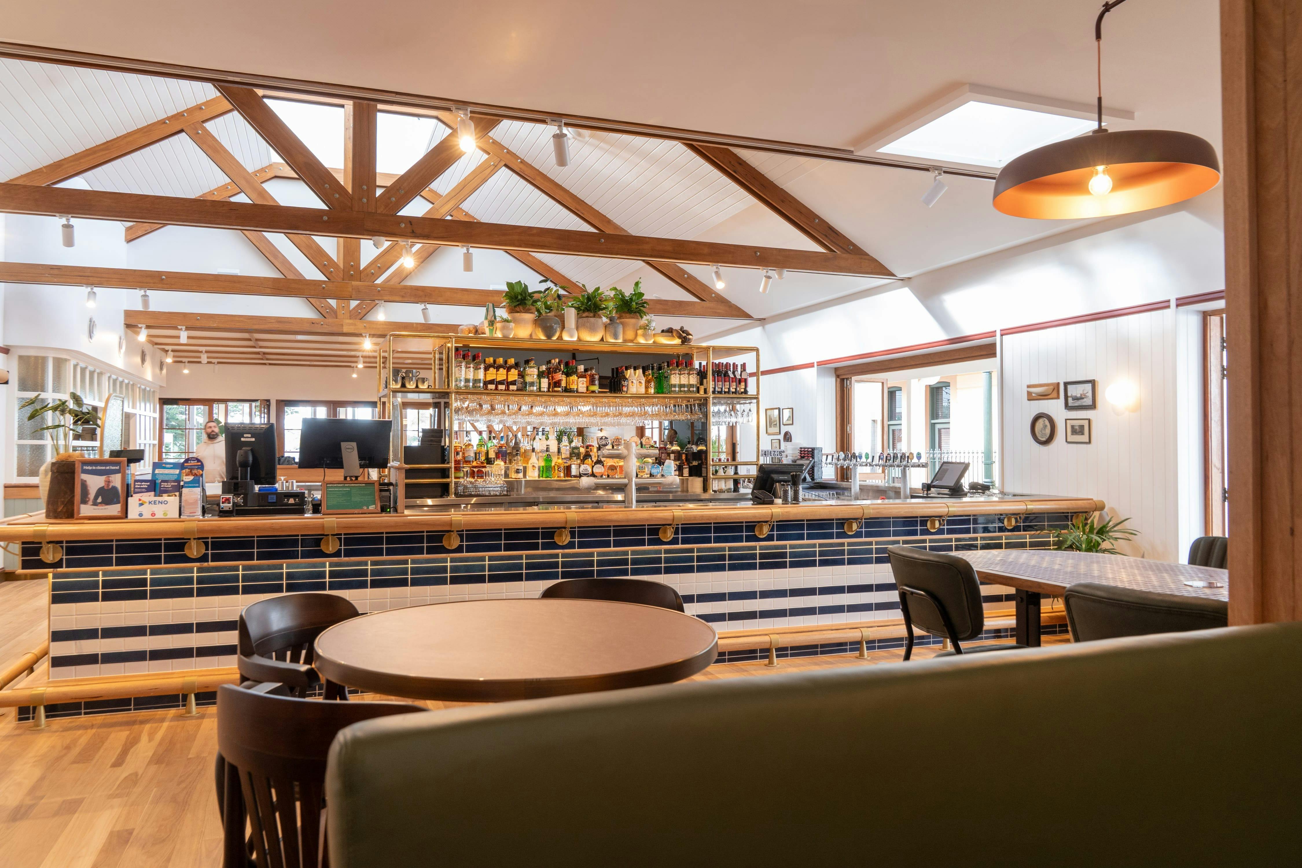 Shawsy Sessions at the Shaws Bay Hotel