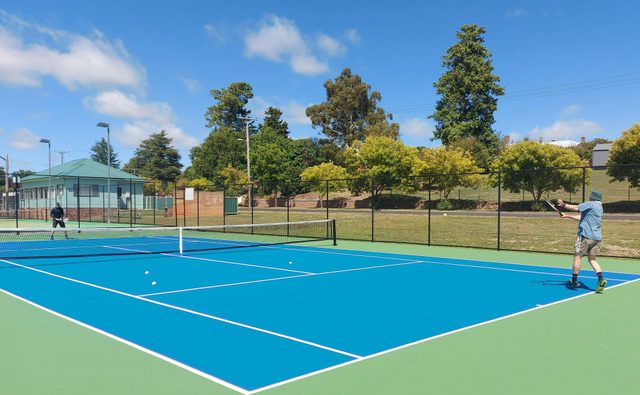Social Tennis at the Glen Innes Tennis Club