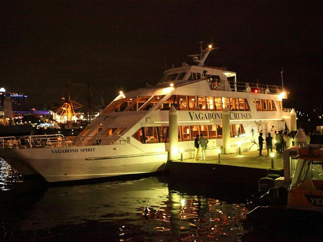 Valentine's Day Dinner Cruise with Vagabond Cruises