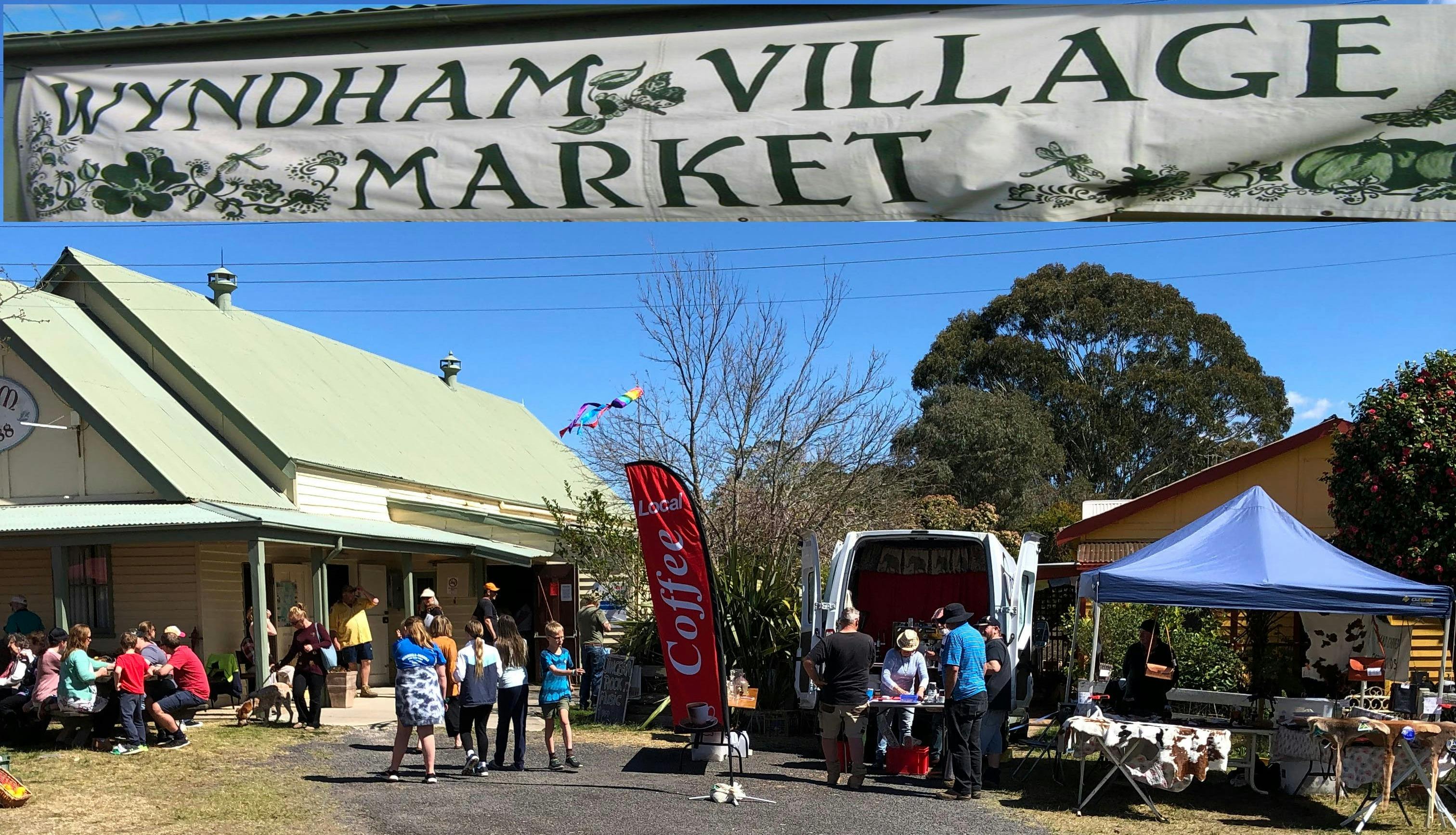 Wyndham Village 'all weather' Market