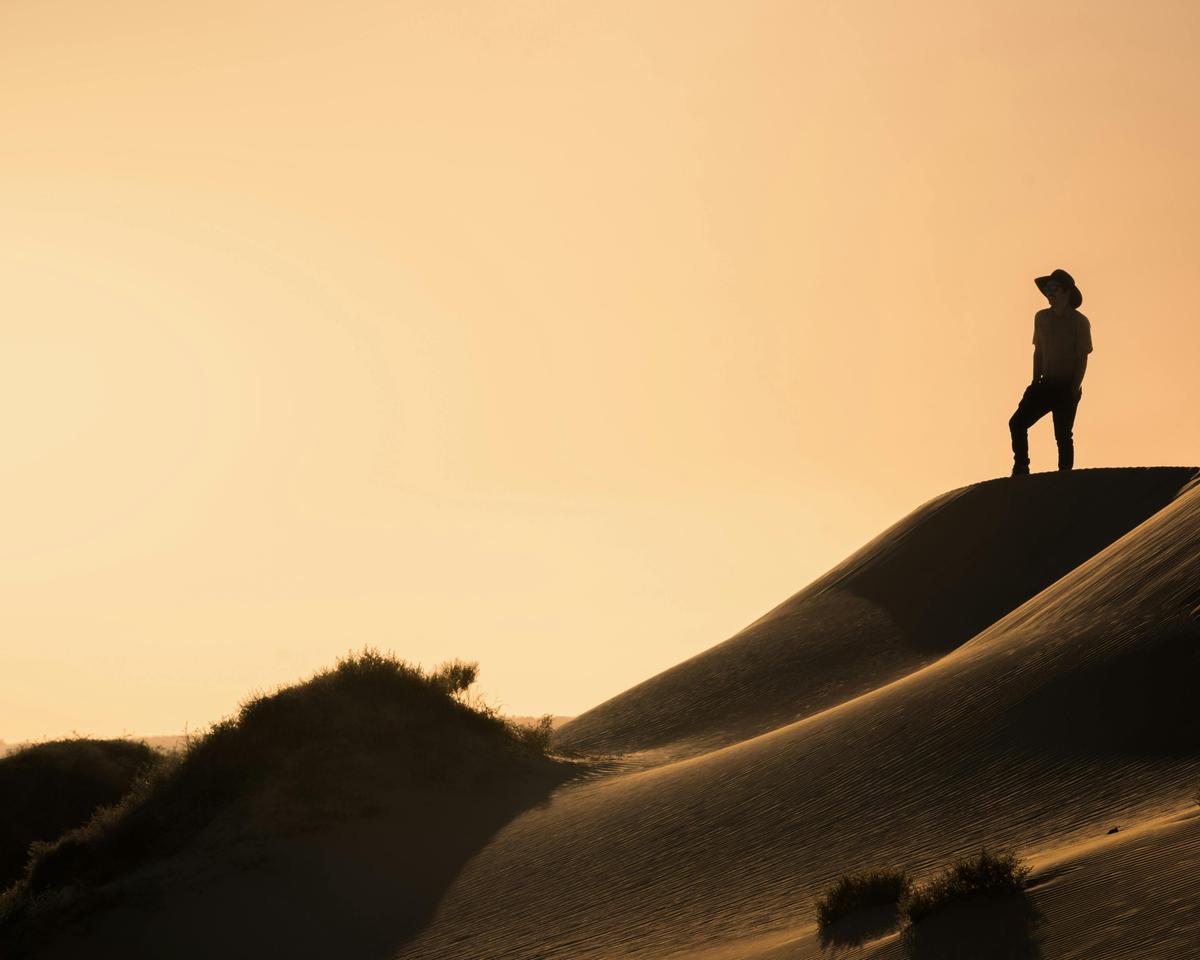 Sunrise amongst the beautiful Mungo Sand Dunes