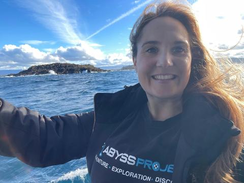 Wollongong Whales, Seals & Seabirds. Five Islands Nature Reserve Ecotour