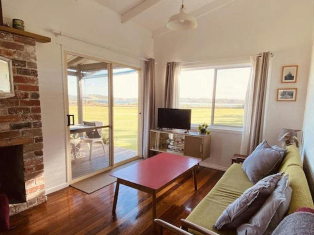 5pp Serendip Beach House Bermagui